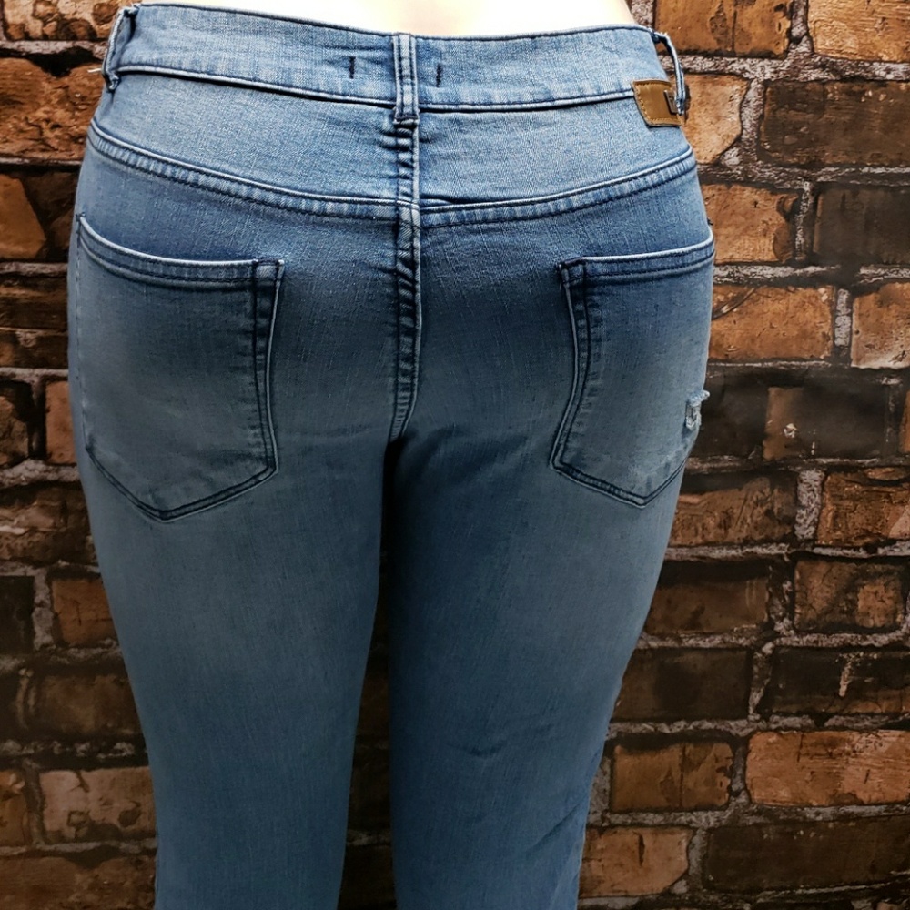 Roxy Jeans Distressed - Picture 3 of 8